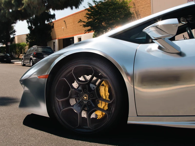 Lamborghini Huracan Chrome Wrap — photo 3 — Hussle Customz Los Angeles