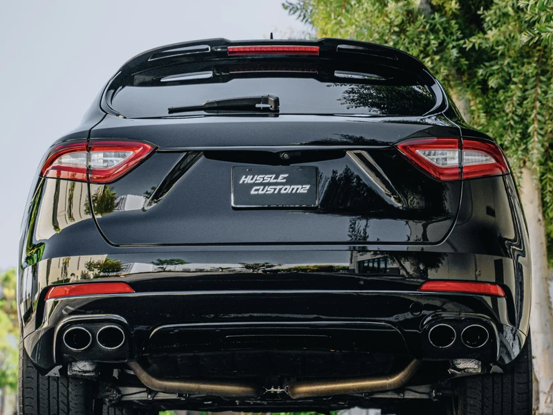 Maserati Levante Gloss Black — photo 3 — Hussle Customz Los Angeles