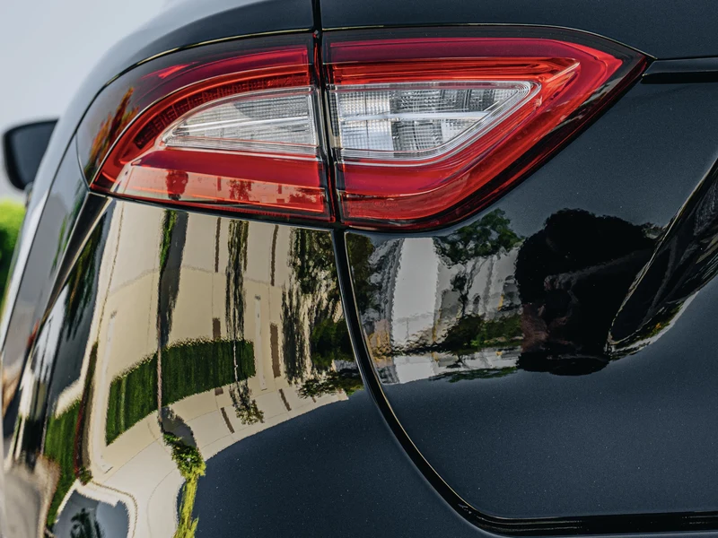 Maserati Levante Gloss Black — photo 4 — Hussle Customz Los Angeles