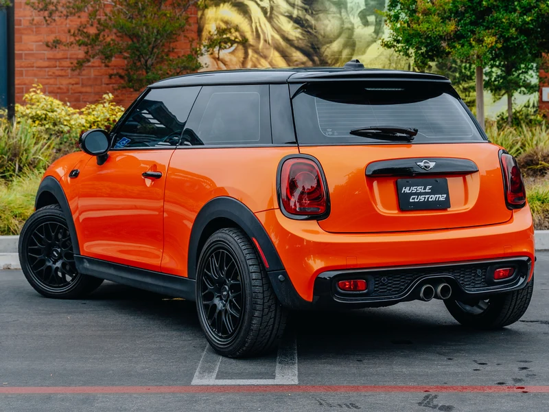 Mini Cooper Gloss Orange — photo 3 — Hussle Customz Los Angeles