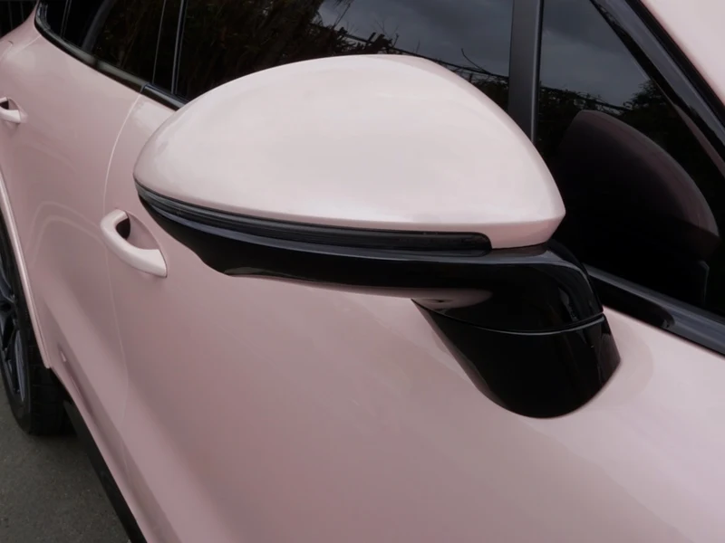 Porsche Cayenne GTS — Liquid Metal Shell Pink PPF
